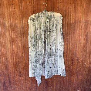 Light Patterned Cardigan